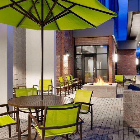 Springhill Suites By Marriott Phoenix Scottsdale Exterior photo