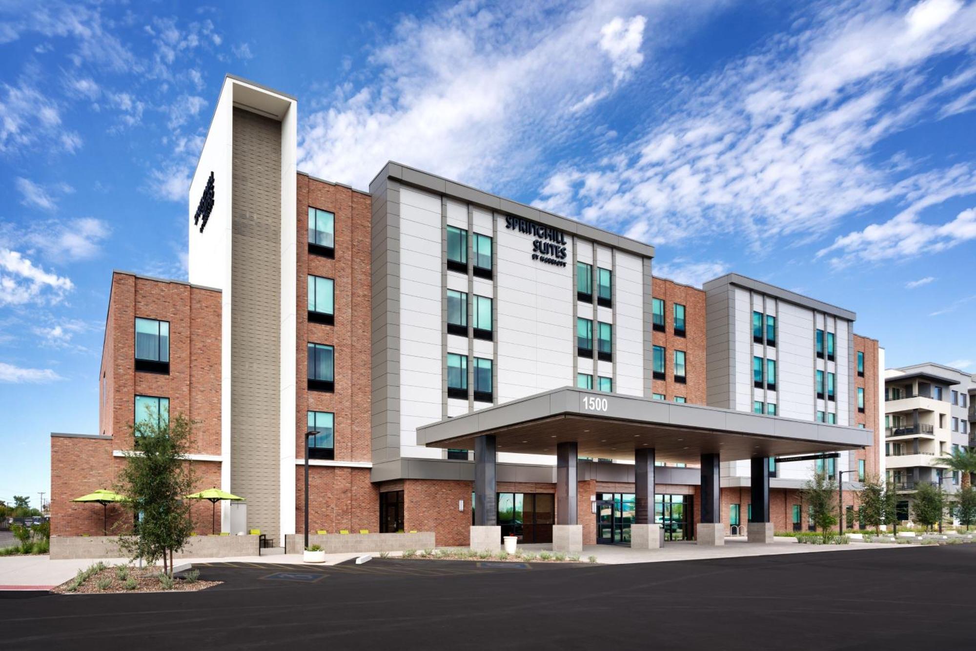 Springhill Suites By Marriott Phoenix Scottsdale Exterior photo